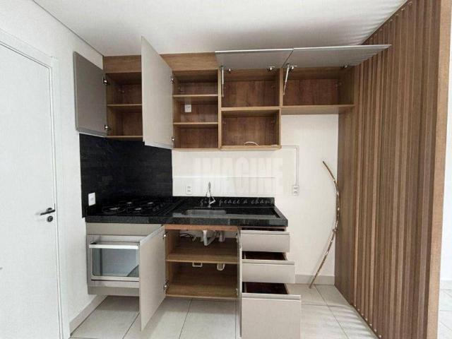 Apartamento para Aluguel com 2 quartos, 39 m² por R$ 1.600