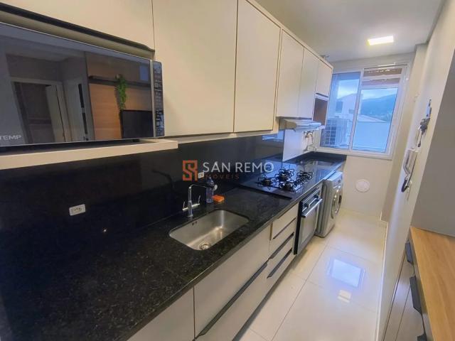 Apartamento para aluguel com 2 quartos, em Trindade com 68 m²