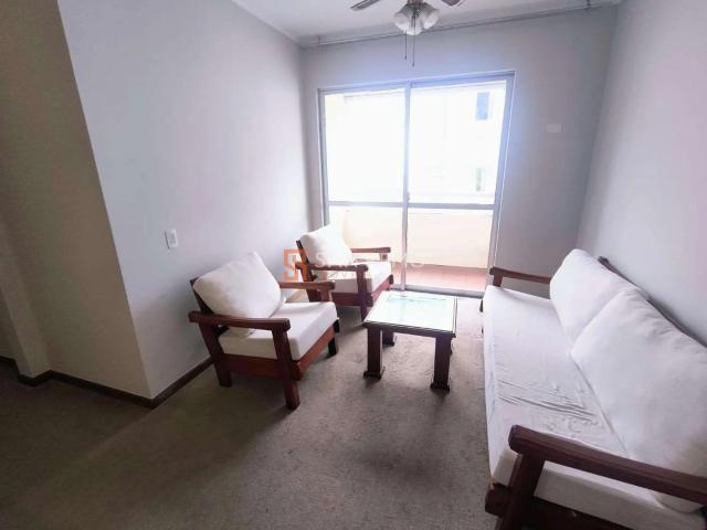 Apartamento para aluguel com 2 quartos, em Córrego Grande com 79 m²