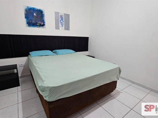 Apartamento para Aluguel com 2 quartos por R$ 2.200