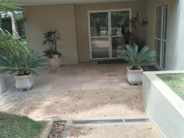 Apartamento para Aluguel com 3 quartos, 63 m² por R$ 2.950