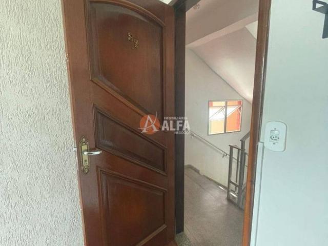 Apartamento para Aluguel com 3 quartos, 70 m² por R$ 2.400