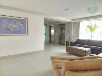 Apartamento para Aluguel com 3 quartos, 70 m² por R$ 2.600