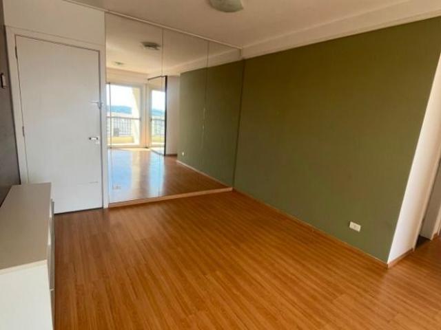 Apartamento para Aluguel com 3 quartos, 70 m² por R$ 3.000