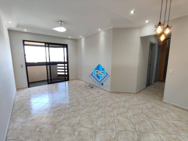 Apartamento para Aluguel com 3 quartos, 80 m² por R$ 2.700