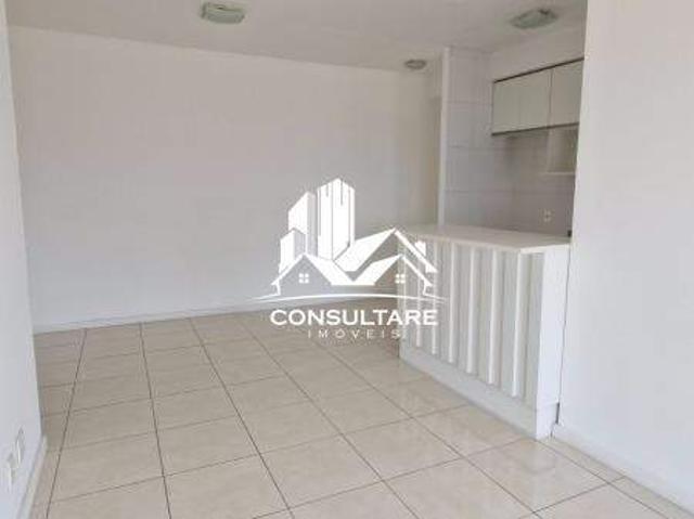 Apartamento para Aluguel com 3 quartos, 81 m² por R$ 4.150