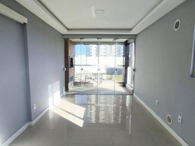 Apartamento para Aluguel com 3 quartos, 84 m² por R$ 2.800