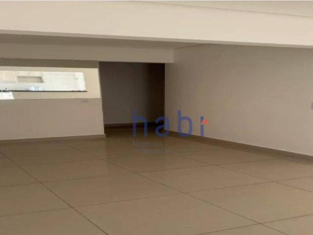 Apartamento para Aluguel com 3 quartos, 85 m² por R$ 2.926