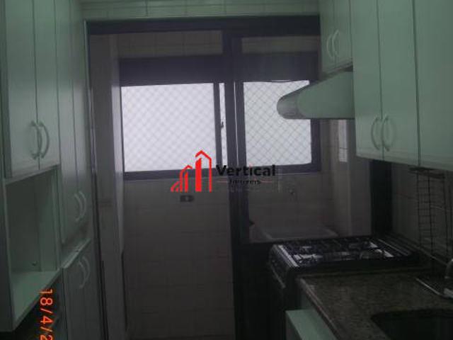 Apartamento para Aluguel com 3 quartos, 86 m² por R$ 2.800