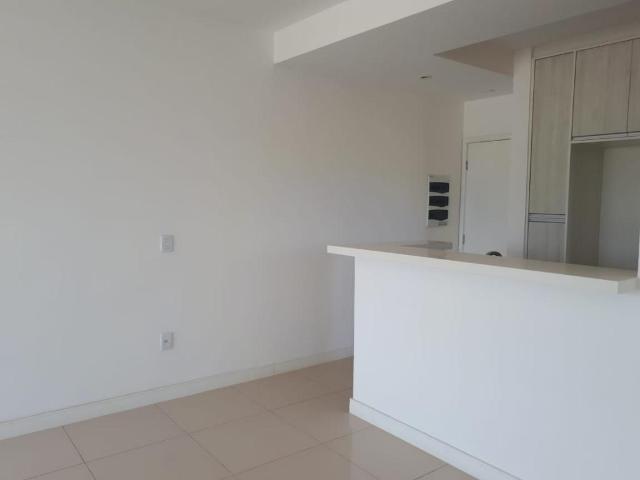Apartamento para Aluguel com 3 quartos, 86 m² por R$ 3.150