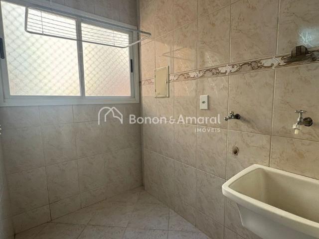Apartamento para Aluguel com 3 quartos, 94 m² por R$ 3.300
