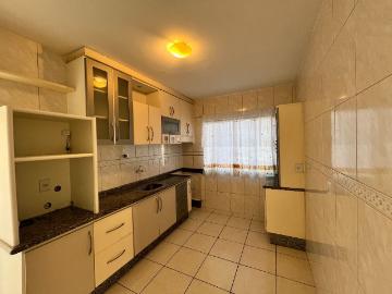 Apartamento para Aluguel com 3 quartos, 100 m² por R$ 4.000