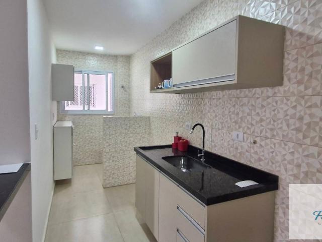 Apartamento para Aluguel com 3 quartos, 105 m² por R$ 6.000