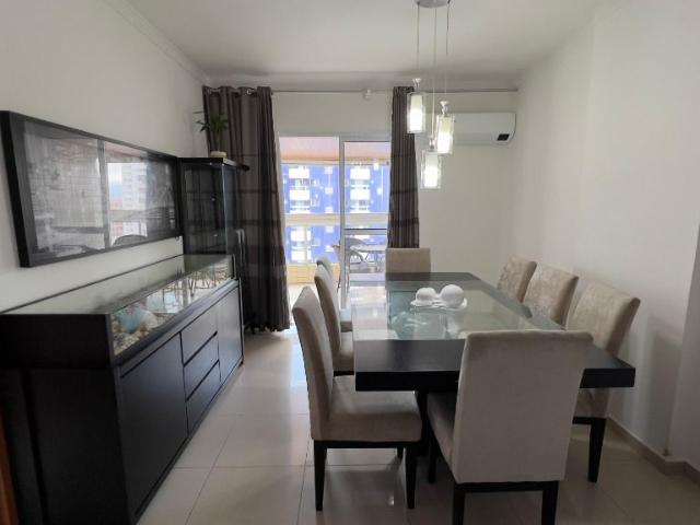 Apartamento para Aluguel com 3 quartos, 120 m² por R$ 5.500