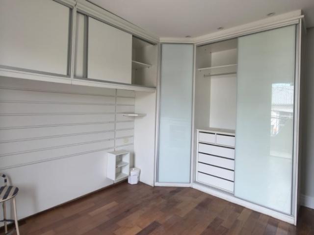 Apartamento para Aluguel com 3 quartos, 127 m² por R$ 4.500
