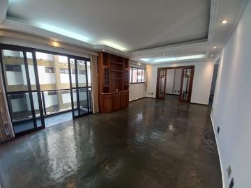 Apartamento para Aluguel com 3 quartos, 135 m² por R$ 5.000