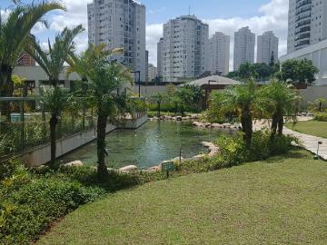 Apartamento para Aluguel com 3 quartos, 155 m² por R$ 14.900