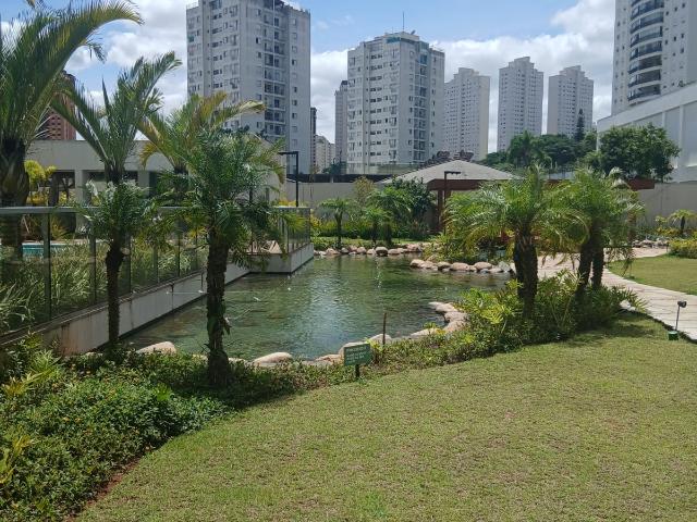 Apartamento para Aluguel com 3 quartos, 155 m² por R$ 14.900