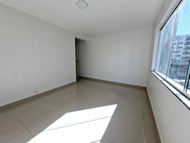 Apartamento para Aluguel com 4 quartos, 120 m² por R$ 1.850