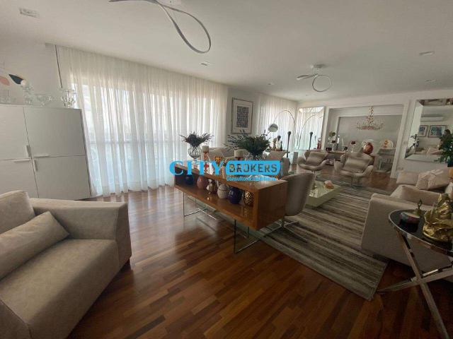 Apartamento para Aluguel com 4 quartos, 350 m² por R$ 25.000