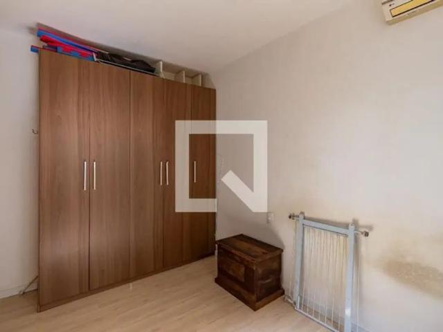 Apartamento para Aluguel Camaquã, 2 Quartos, 51 m² Porto Alegre