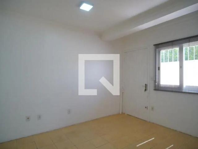 Apartamento para Aluguel Cristo Rei, 1 Quarto, 80 m² São Leopoldo