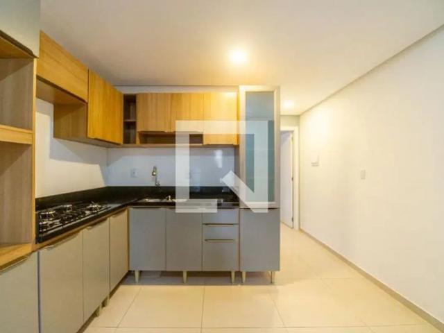 Apartamento para Aluguel Algarve MZ5, 1 Quarto, 40 m² Alvorada