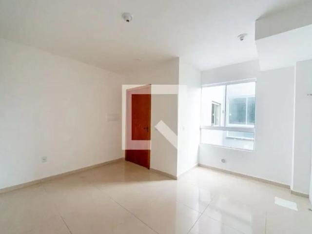 Apartamento para Aluguel Algarve MZ5, 1 Quarto, 45 m² Alvorada
