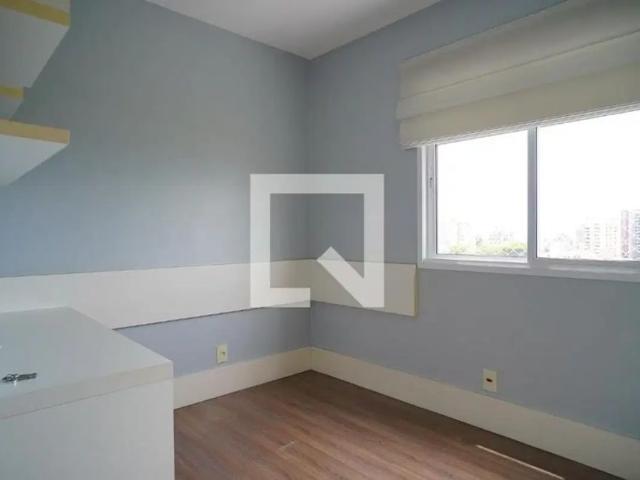 Apartamento para Aluguel Boa Vista, 3 Quartos, 131 m² Porto Alegre