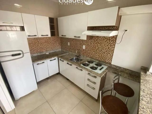 Apartamento para aluguel de 2 quartos com garagem bem localizado em São José, bairro Floresta