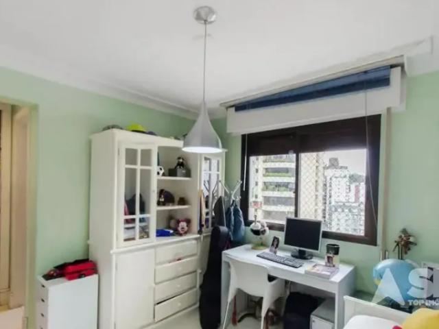 Apartamento para aluguel e venda possui 367 metros quadrados com 3 quartos