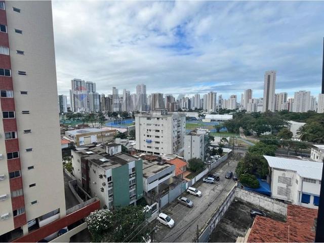 Apartamento para Aluguel em Boa Viagem – Totalmente Reformado, Mobiliado e Pronto para Morar!