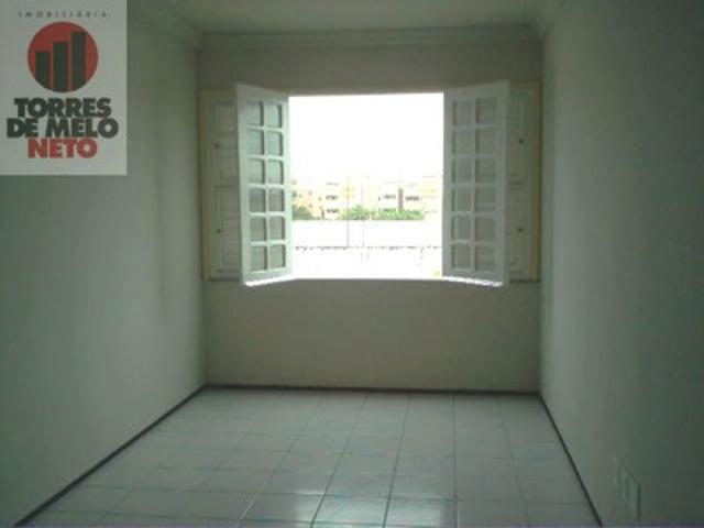 Apartamento para Aluguel no bairro Montese