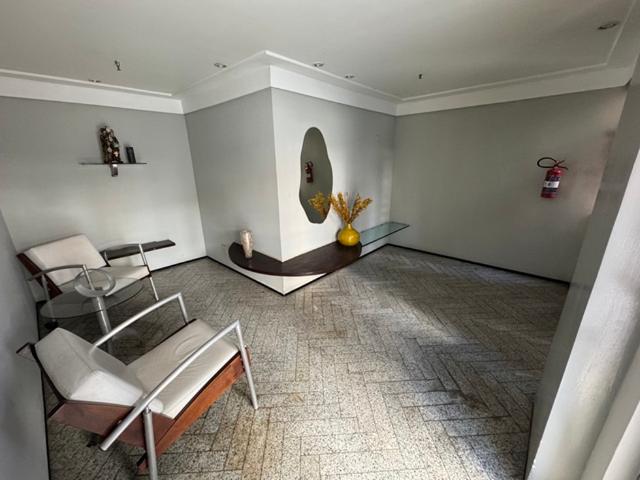 Apartamento para Aluguel no bairro Coco