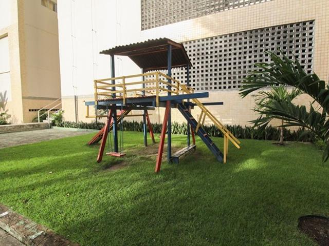 Apartamento para Aluguel no bairro Praia de iracema