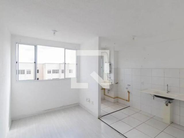 Apartamento para Aluguel Santa Cruz, 2 Quartos, 45 m² Rio de Janeiro