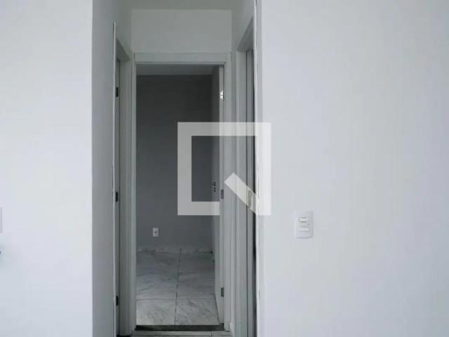 Apartamento para Aluguel Sítio Novo Oriente, 2 Quartos, 45 m² Nova Iguaçu