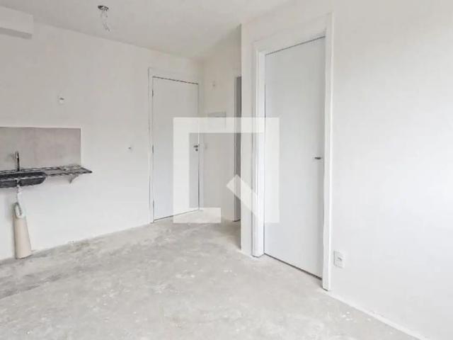 Apartamento para Aluguel Parque Panamericano, 2 Quartos, 32 m² São Paulo