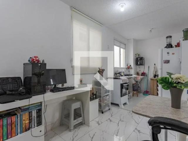 Apartamento para Aluguel Rubem Berta, 2 Quartos, 38 m² Porto Alegre