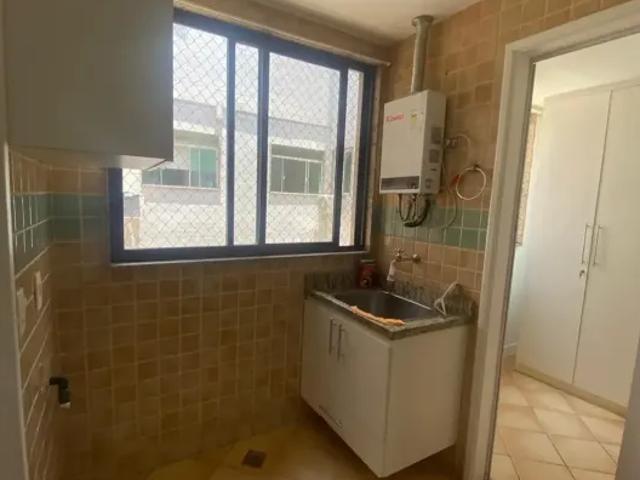 Apartamento para aluguel tem 137 metros quadrados com 3 quartos