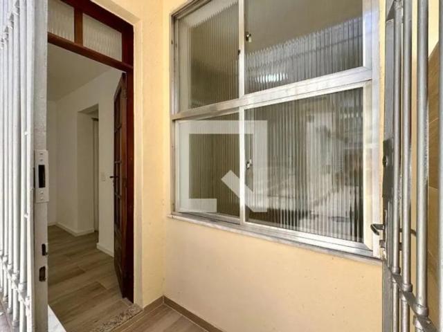 Apartamento para Aluguel Urca, 2 Quartos, 65 m² Rio de Janeiro
