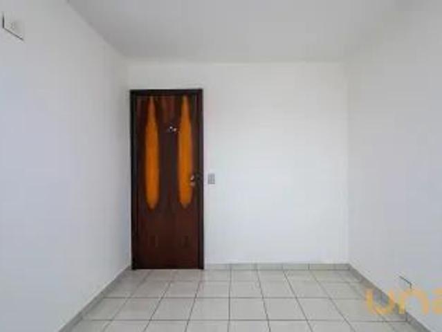 Apartamento para alugar 1 quarto, 32 m² em Novo Mundo, Curitiba Edifício Castell