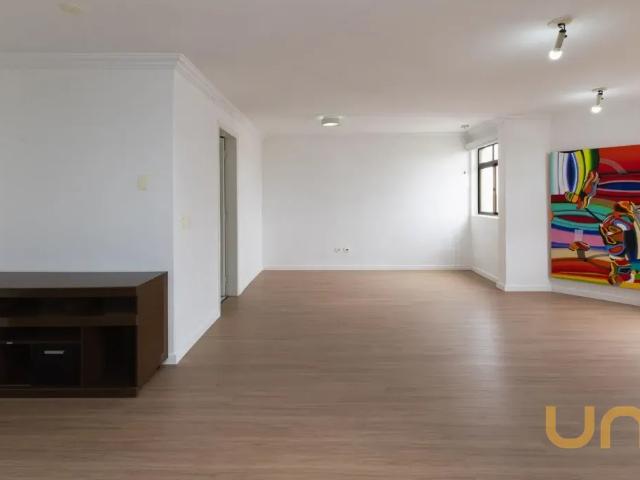 Apartamento para alugar 3 quartos, 148 m² em Bacacheri, Curitiba Edifício Edifico Notre Ville Estados Unidos 1470