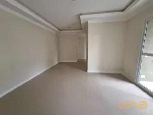 Apartamento para alugar 3 quartos, 70 m² em Uberaba, Curitiba Edifício Castel di Cezar