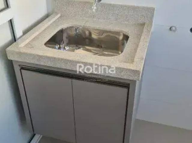 Apartamento para alugar, 3 quartos, Martins Uberlândia/MG Rotina Imobiliária