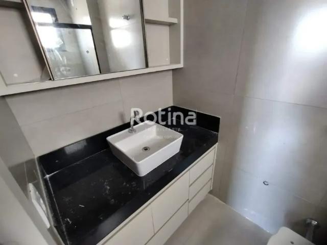 Apartamento para alugar, 3 quartos, Nossa Senhora Aparecida Uberlândia/MG Rotina Imobiliária