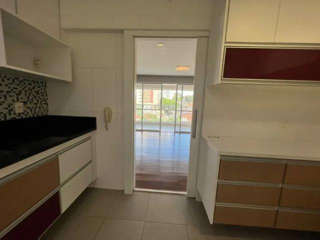 Apartamento para alugar com 3 dormitórios de alto padrão no Butantã FL05