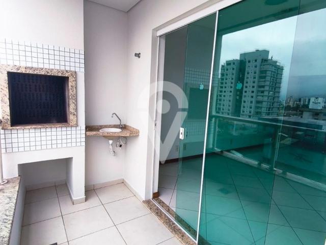 Apartamento para alugar com 3 quartos no bairro Vila Nova em Jaraguá do Sul