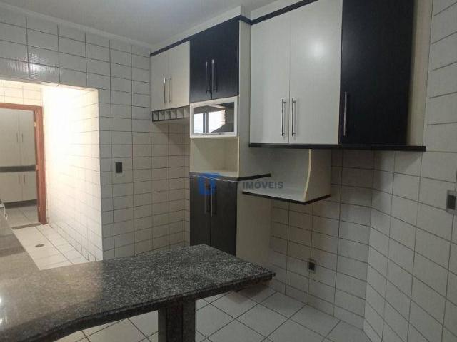 Apartamento para alugar com 3 quartos e 337 m² por R$ 7.150/mês