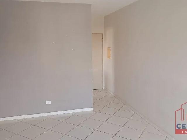 Apartamento para alugar com 3 quartos e 68 m² por R$ 3.000/mês